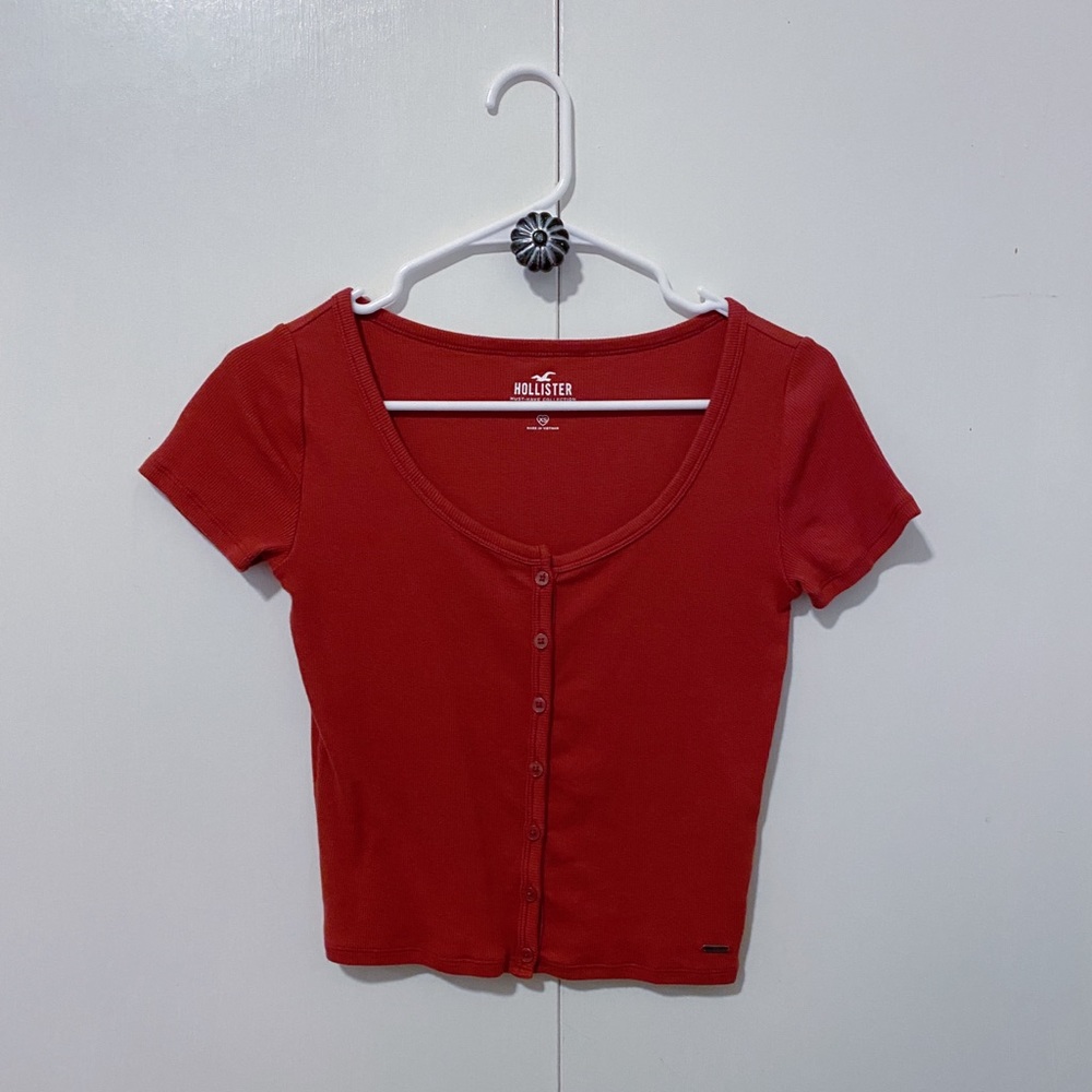 hollister scoop tee